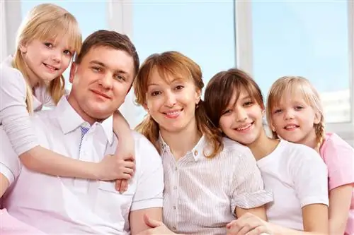 "Если не рассматривать финансовый аспект, то большая семья - это весело"