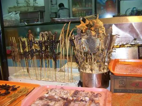 На улице Изек в Пекине есть выбор