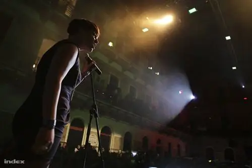 Если слэм - это новая поэзия, то Майка - это новые бабиты?