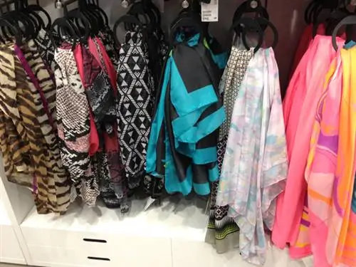 Шарфы H&M: есть много видов, от 1490 до 3990 форинтов