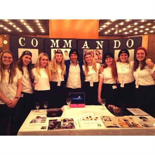 Команда Commando с основателем проекта Майклом Эктоном Смитом