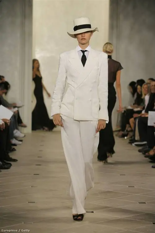 Не обманывайтесь внешним видом, это из коллекции Ralph Lauren 2007 года Не обманывайтесь внешним видом, это из коллекции Ralph Lauren 2007 года