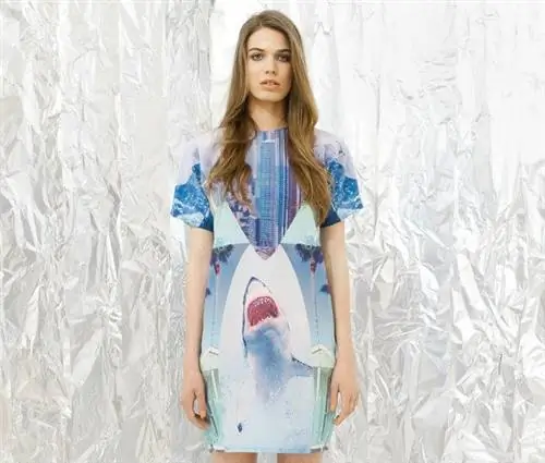 Daige: платье с акулой теперь доступно за 15 990 форинтов