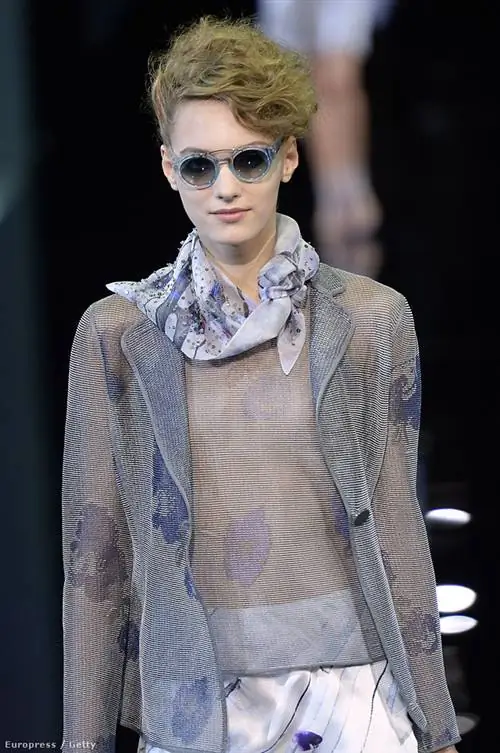 По словам итальянского модного дома, показывать грудь будет запрещено