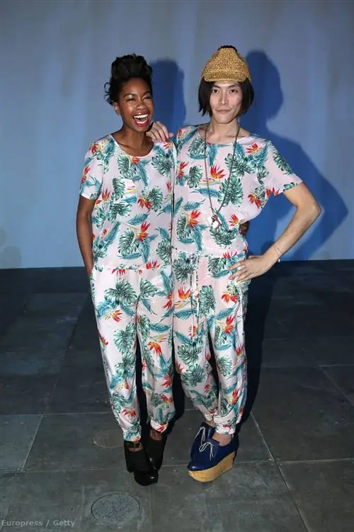 Оденьтесь как ваш начальник, вас повысят