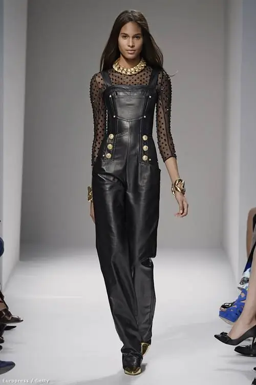 Нина Риччи была принижена Femen