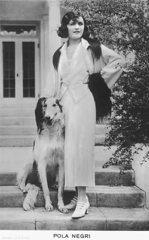 Пола Негри питался шпинатом и яйцами