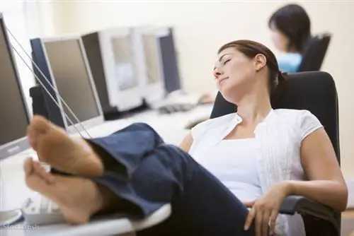 Stockfresh 81629 женщина-в-компьютерной-комнате-спальный размерM