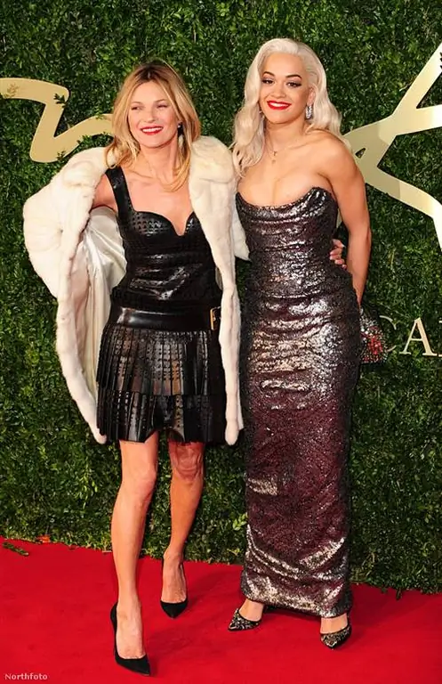 Кейт Мосс и Рита Ора изобразили дружбу