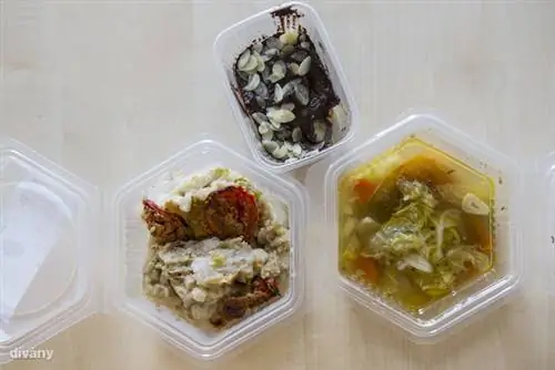 Овощной суп, тушеные овощи и божественный шоколадный крем из авокадо с миндалем