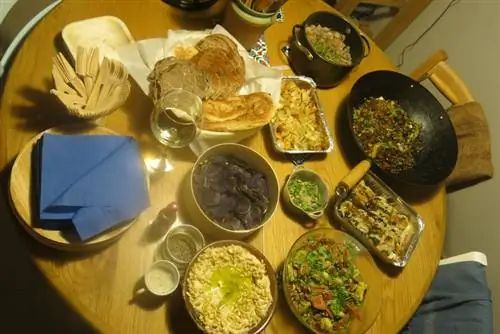 Бистро еда, или ужин для толпы, безболезненно