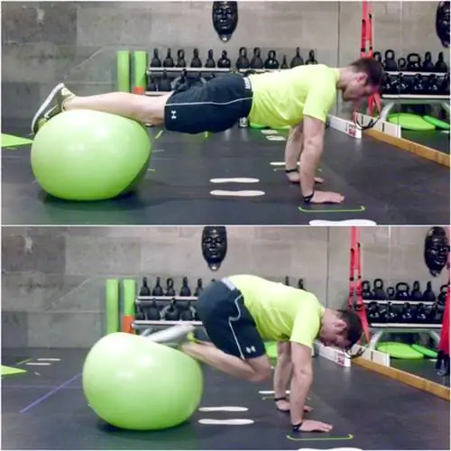 Подтягивание коленей с фитболом: 1. В исходном положении стабилизируем мышцами туловища, поясница не проваливается, тело прямое, плотное 2. При подтягивании движение выполняется мышцами живота и туловище, ноги подтягиваем к груди, нога перекатывается по фитболу