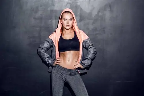 Тысячи приседаний недостаточно для клетчатого живота