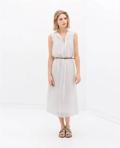 За 17 995 форинтов вы можете купить повседневное летнее платье до середины икры в Zara