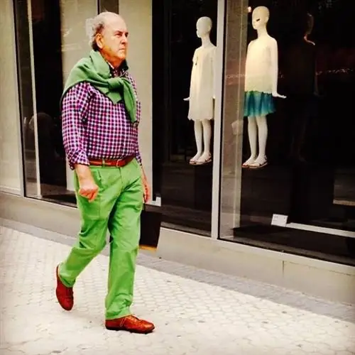 В Торонто ярко-зеленый цвет также прохладен среди пожилых людей