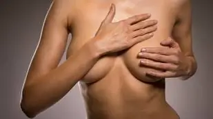 Вот как можно осмотреть грудь дома