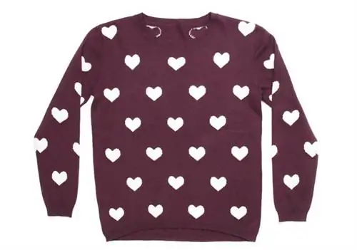 Три определяющих цвета красочной повседневной коллекции - темно-красный, ярко-синий и бежевый