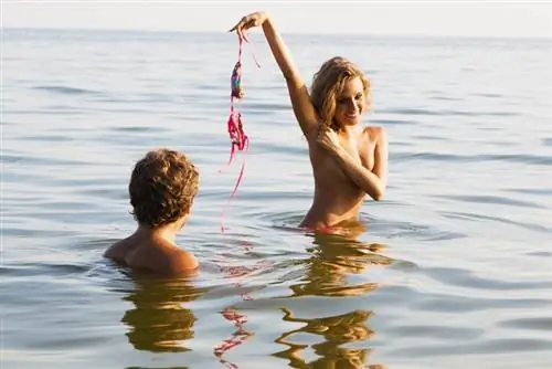 Вот как нужно ухаживать за своим бикини