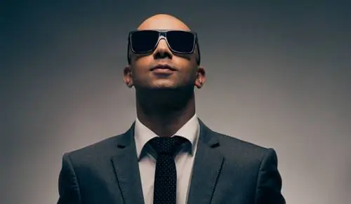 Хотите выглядеть доминирующим? Побрейте голову