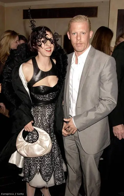 Исса Блоу и Ли МакКуин