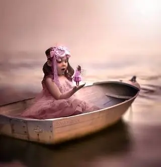 Чудесные фотографии маленькой девочки с одной рукой