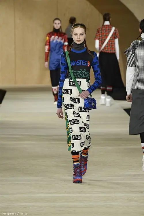 4. Удивительные принты от Marc by Marc Jacobs