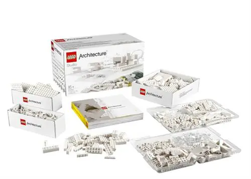 Датская компания по производству игрушек поддерживает свою целевую аудиторию, восприимчивую к архитектуре и дизайну, своей последней коллекцией под названием Lego Architecture Studio