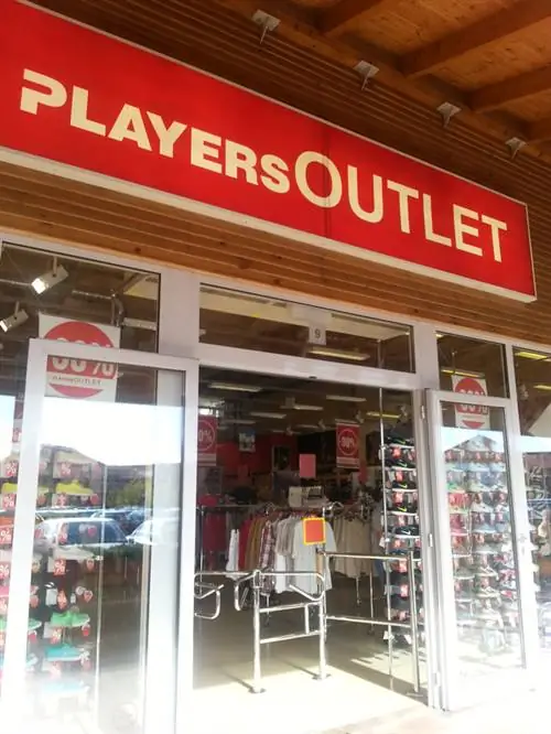 Иногда в Players Room можно найти действительно крутую одежду, но она не доходит до аутлета