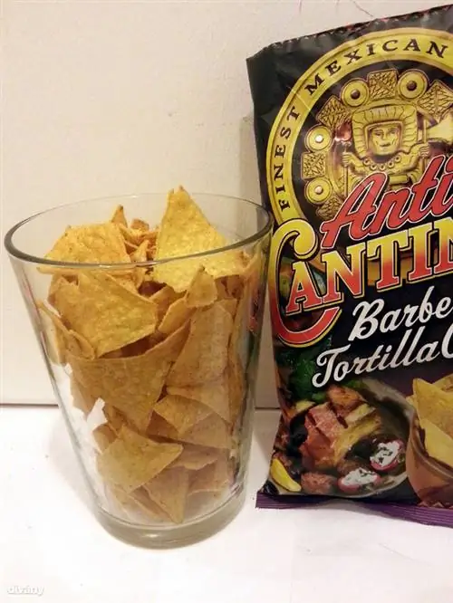 Вот сколько может поместиться в упаковке чипсов Cantina tortilla - 200 грамм