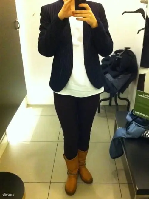 Мы также искали куртку для комплекта, цена которой составляет 4000 форинтов