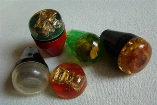 С небольшими вложениями вы можете сходить с ума с такими кнопками смены раны