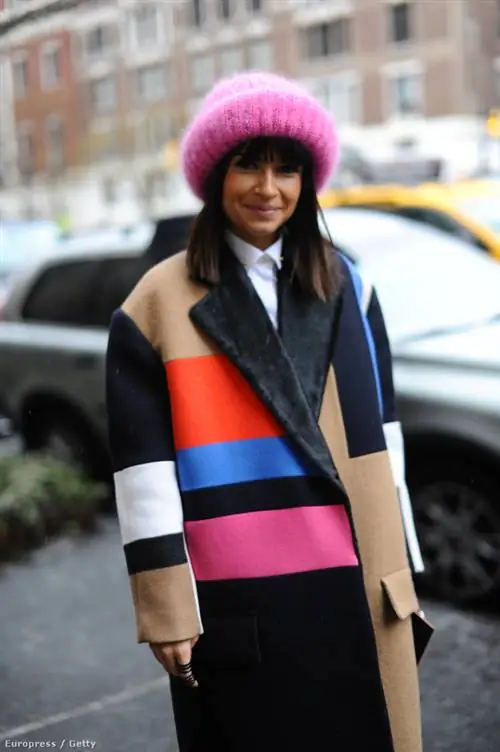 Шляпа Мирославы Думы идеально сочетается даже с жакетом