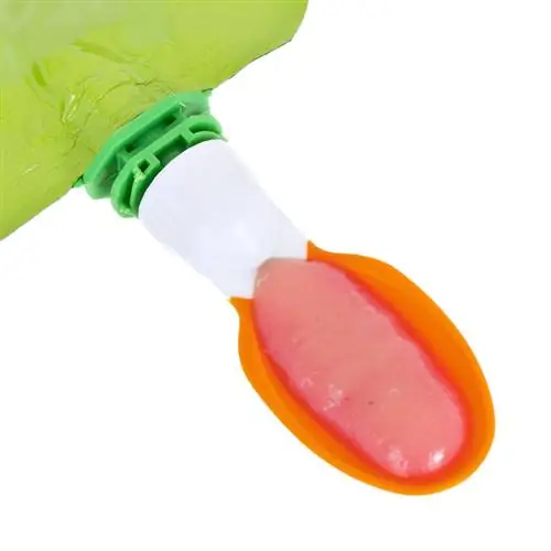 Так что не летите с ребенком на самолете