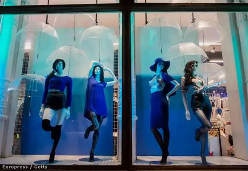 Так выглядит витрина магазина бренда