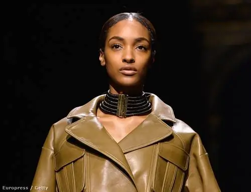 Джордан Данн стала первой моделью, вышедшей на подиум Balmain