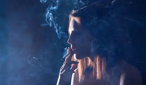 Признание: Я мать, курю травку