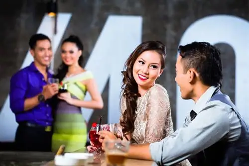 Бесплодные женщины влюбляются в плохих парней