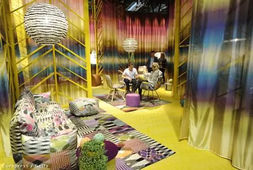 Мы видели это сочетание радужных цветов несколько раз, возможно, в будущем оно будет довольно крутым