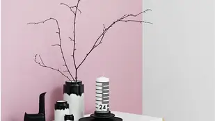 Календарная свеча для обратного отсчета до Рождества