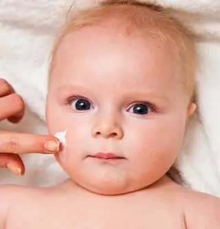 Детский набор для ухода за кожей: нанесите это, не наливайте это