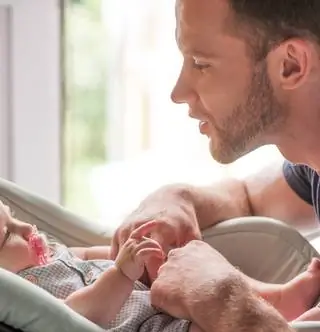 Почему мужчина не может быть такой же хорошей матерью?