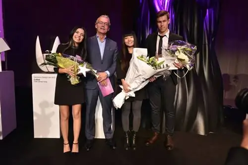 Три победителя и Ларс Эриксон, директор по дизайну Electrolux.