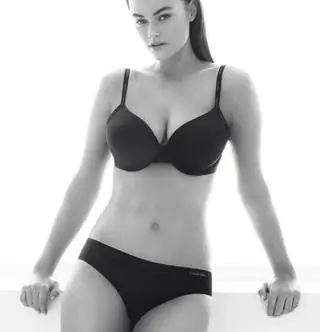 Модель Calvin Klein: Я не самая крупная девушка на рынке