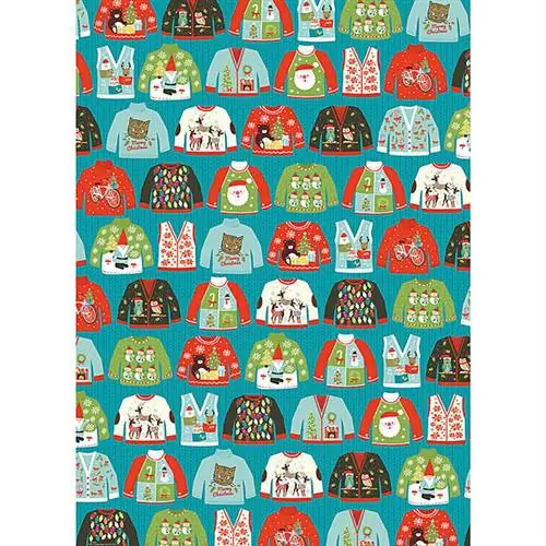 Пакер украшен уродливыми худи