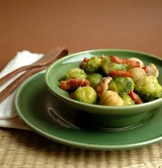 Дополнительный гарнир: брюссельская капуста с каштанами, дважды