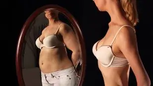 Нарушение образа тела может повлиять на вашу дружбу и карьеру