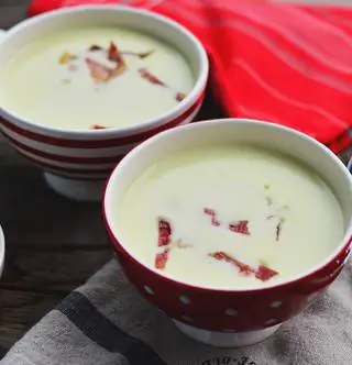 Суп-пюре из чеснока – безупречно, просто