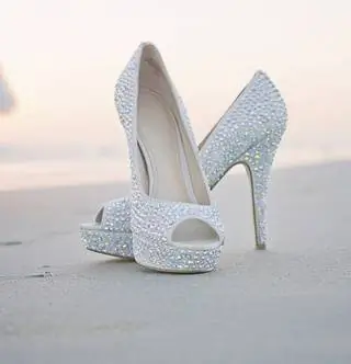 Вот как купить удобную обувь на выпускной