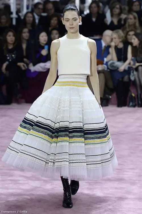 Рисунки Кинги на подиуме Dior