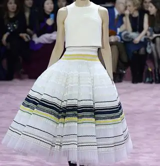 Платье Dior для Кинги Райзак было сшито за 200 часов